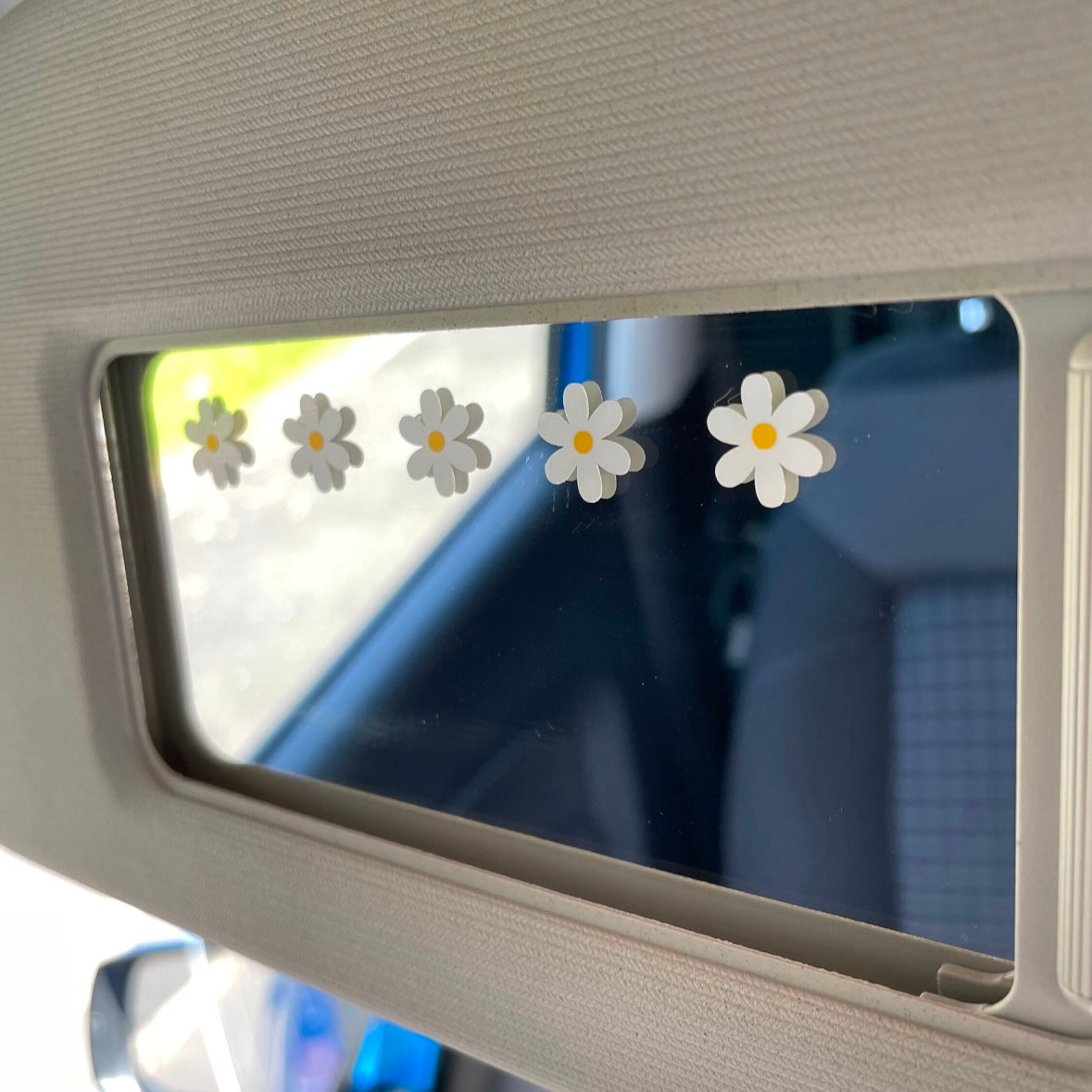 Daisy Strip set of 2 Decal